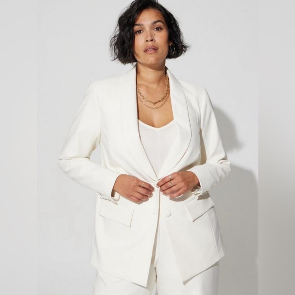 NWT White Blazer (4X), TORRID